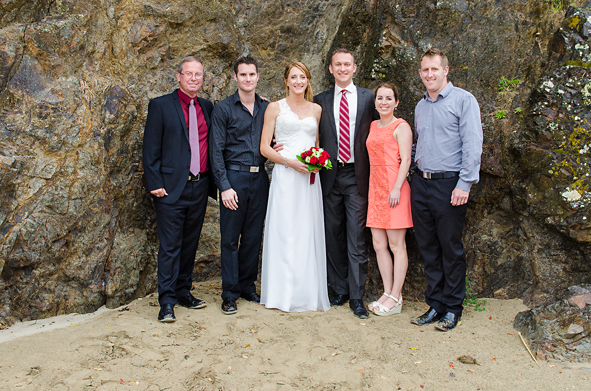 official wedding family photos with angelika Thorn Photography